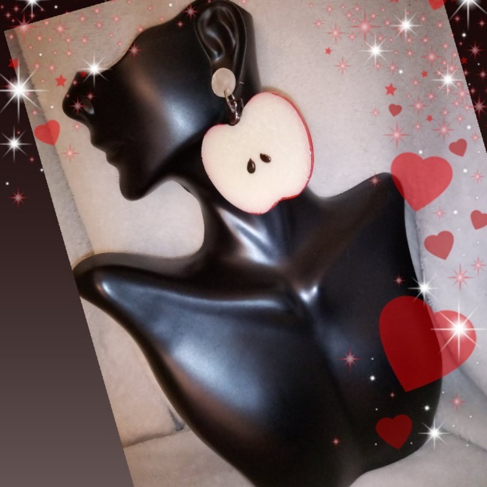 Earrings ***NEW 🍎Apple of my eye